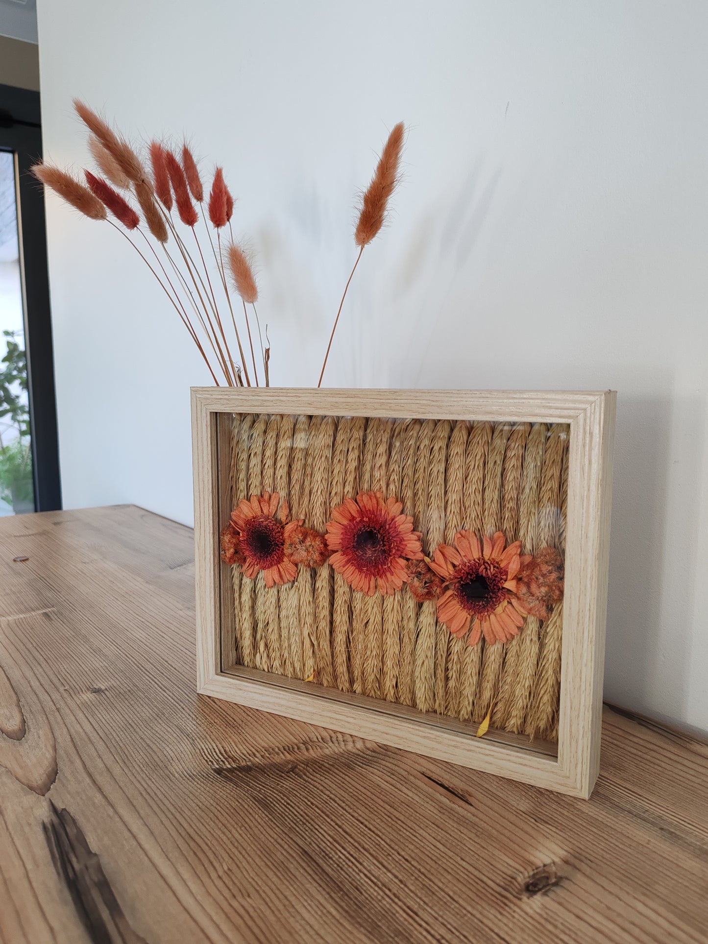 Cadre de fleurs séchées Blé et Gerbera orange