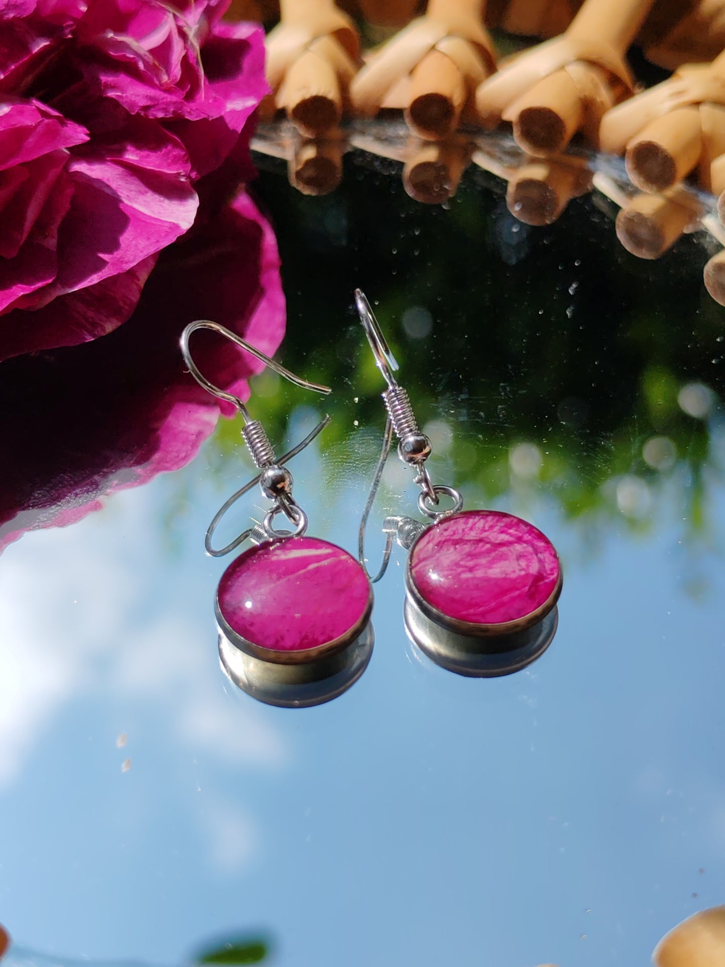 Boucle d'oreille crochet - Fleurs séchées - Pétale de rose panaché